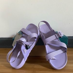 Chaco Lowdown 2 sandal- orchid violet color